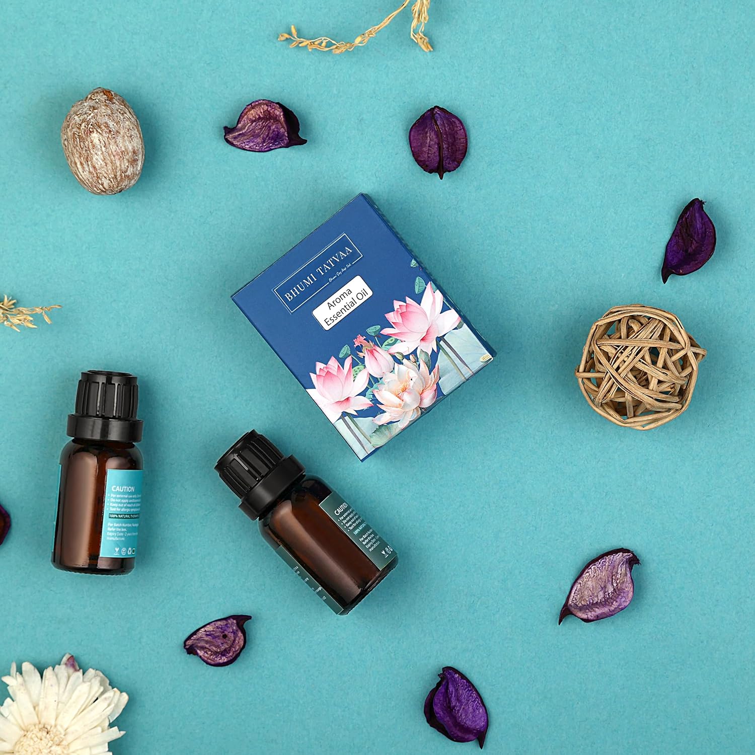 Bhumi Tatvaa Frankincense and Sandalwood Essential Oil | Aromatic Oil for Relaxing | Ideal for Diffusers, Massage & Everyday Use | Natural Frankincense & Sandalwood Scent - Pack of 2 - 15ml Each